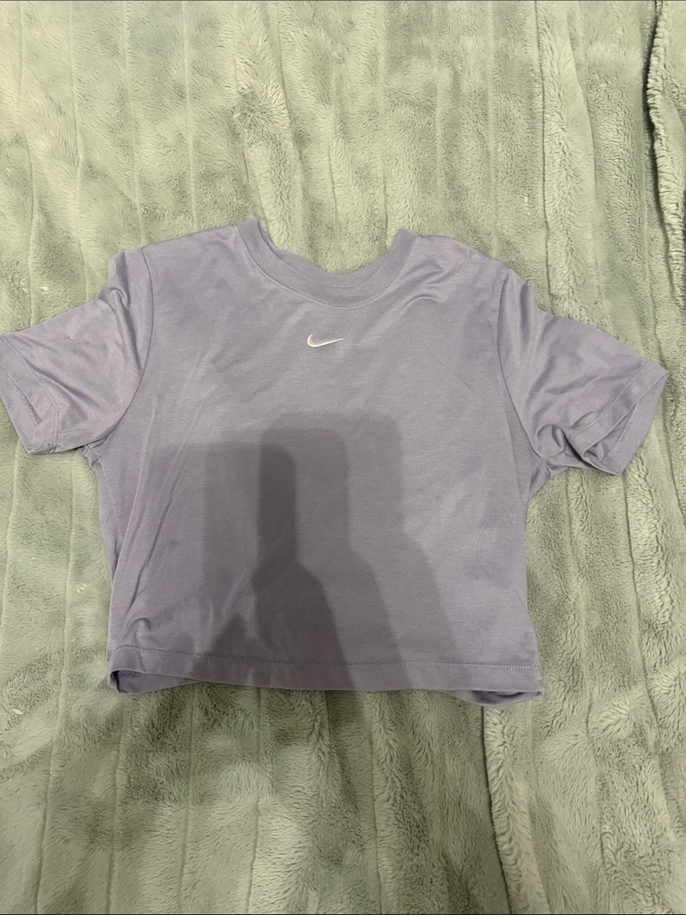 Nike Women’s Lavender Cropped Tee